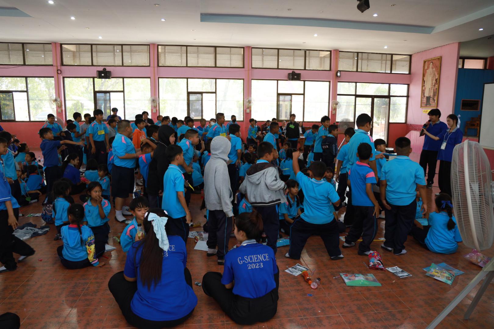 368. วันที่ 27 มกราคม 2569 โปรแกรมวิชาวิทยาศาสตร์ทั่วไป ได้จัดค่ายสเต็มศึกษาให้กับนักเรียนชั้นประถมศึกษาปีที่1-6 ณ โรงเรียนอนุบาลคลองขลุง จ.กำแพงเพชร